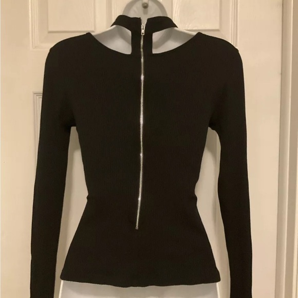 Banjul Junior Black Top Size Small - Picture 2 of 8